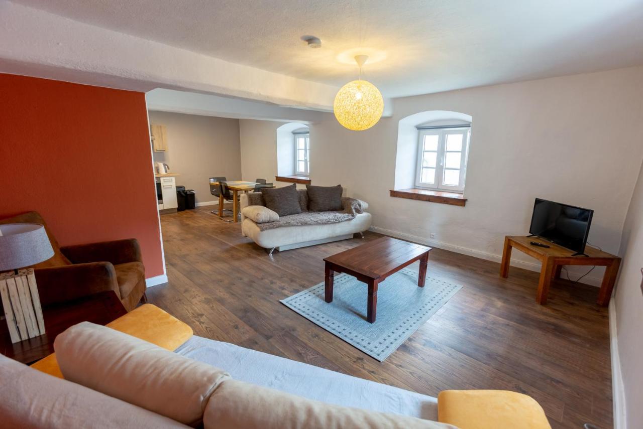 Pferdegut Schloss Treffen Apartment Gortschach (Villach)