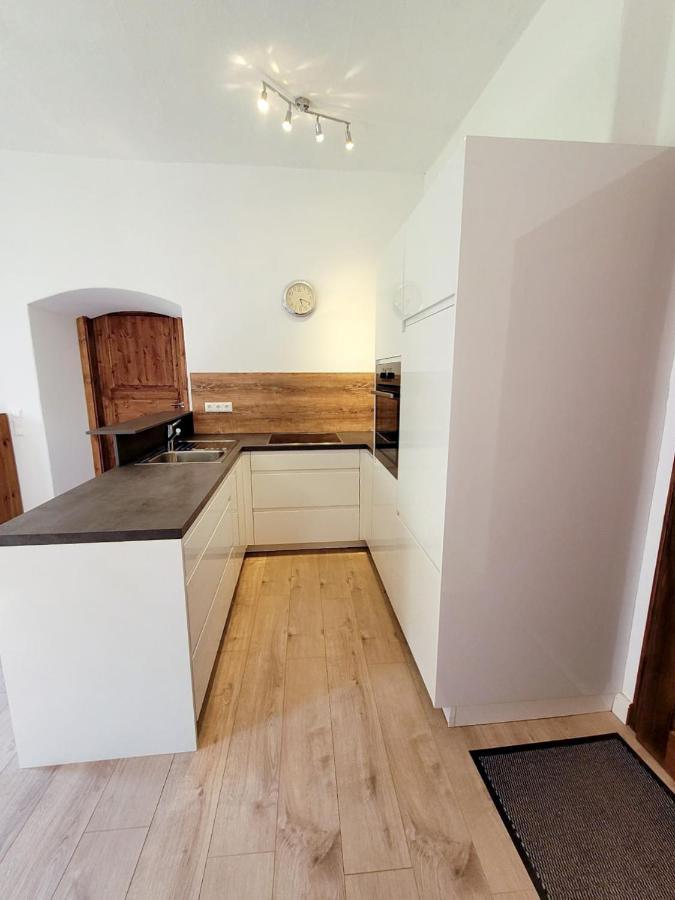 Pferdegut Schloss Treffen Apartment Gortschach (Villach)
